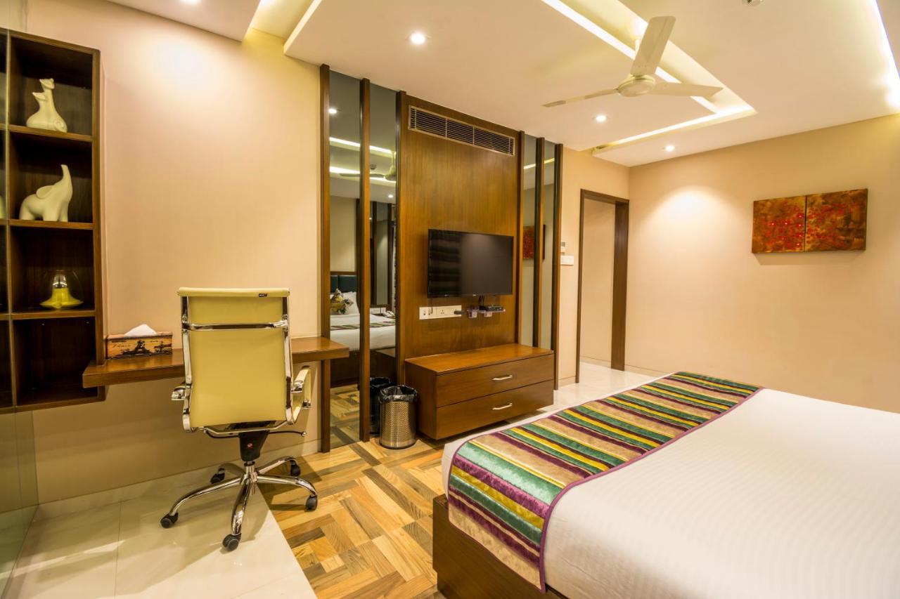 The Capital Hotel Guntur Bagian luar foto