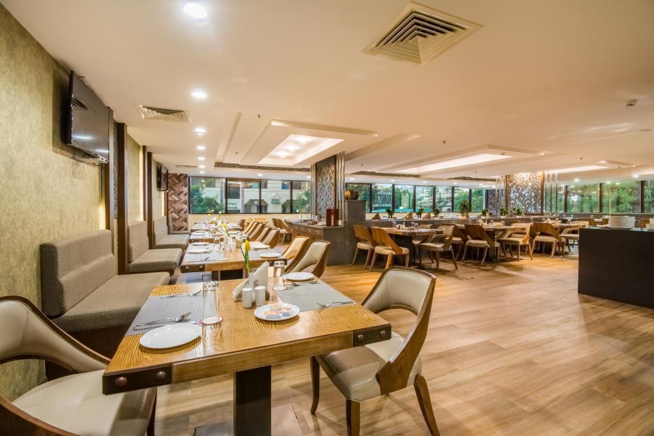 The Capital Hotel Guntur Bagian luar foto